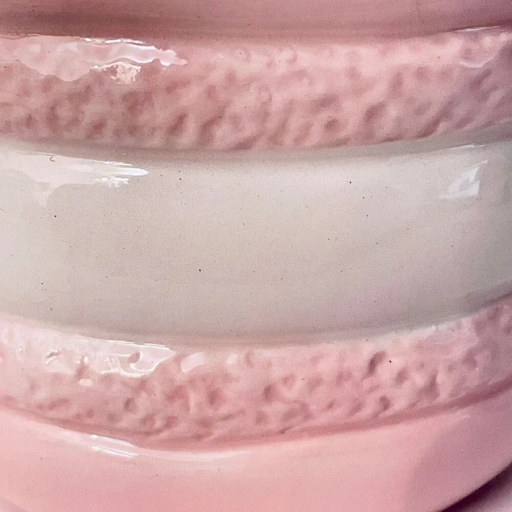 NWT LUNA & SAGE Gorgeous Macaron Pink White Glossy Ceramic 7”Canister Jar w Lid